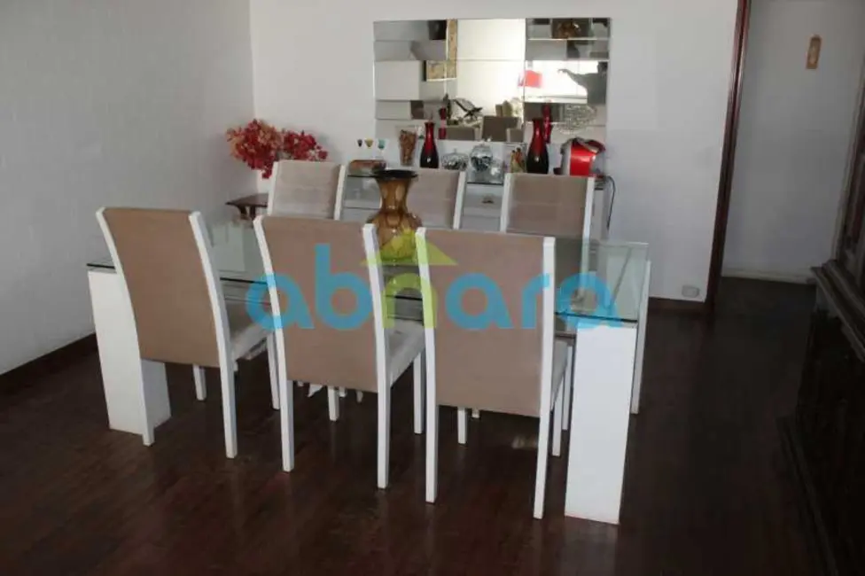 Foto 4 de Apartamento com 4 quartos à venda, 220m2 em Rio De Janeiro - RJ