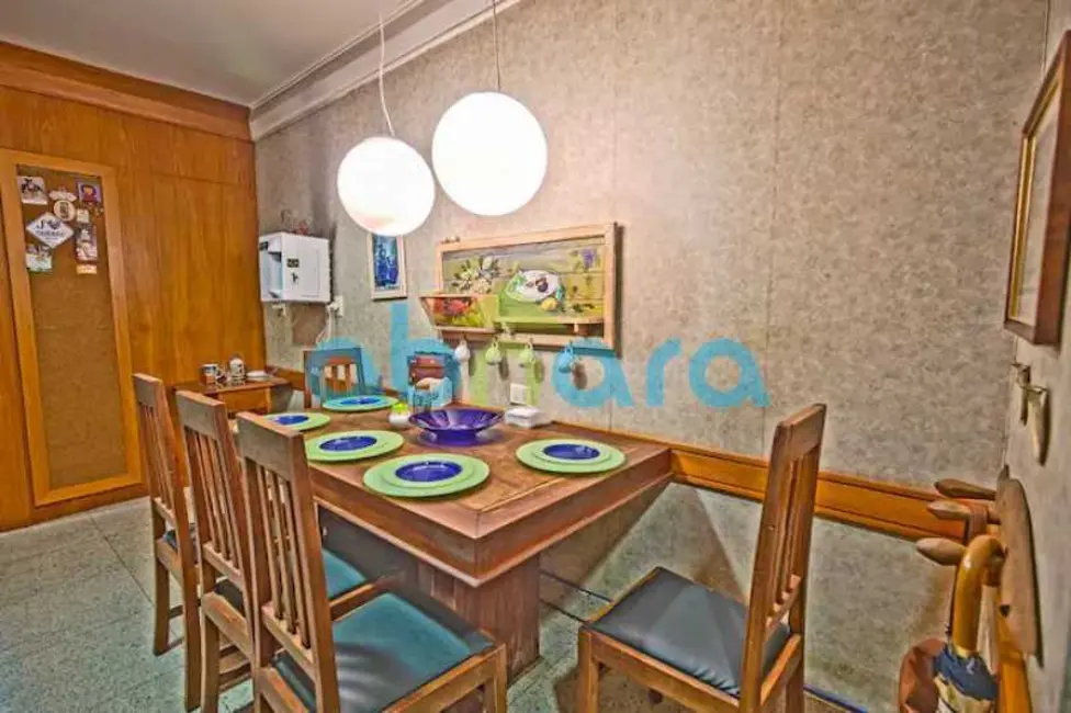 Apartamento com 4 quartos à venda, 260m2 em Rio De Janeiro - RJ - imagem 2 Foto 2 de Apartamento com 4 quartos à venda, 260m2 em Rio De Janeiro - RJ