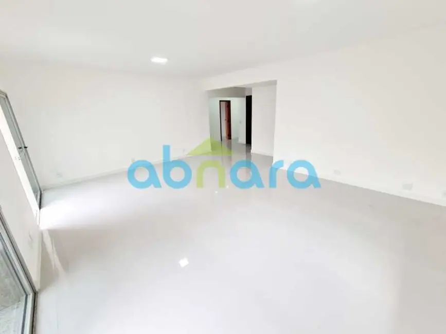 Foto 7 de Apartamento com 4 quartos à venda, 190m2 em Rio De Janeiro - RJ