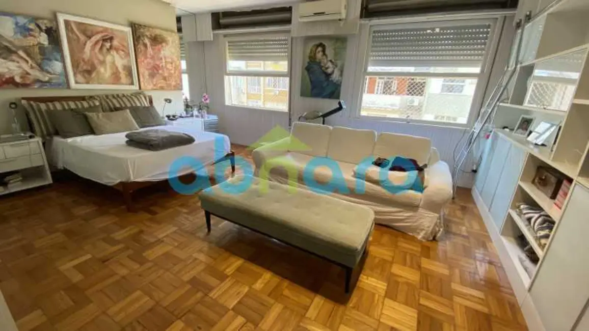 Apartamento com 4 quartos à venda, 340m2 em Rio De Janeiro - RJ - imagem 9 Foto 9 de Apartamento com 4 quartos à venda, 340m2 em Rio De Janeiro - RJ