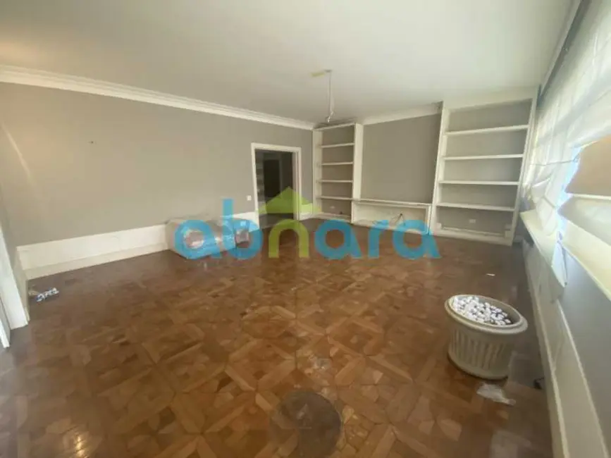 Foto 1 de Apartamento com 4 quartos à venda, 250m2 em Rio De Janeiro - RJ
