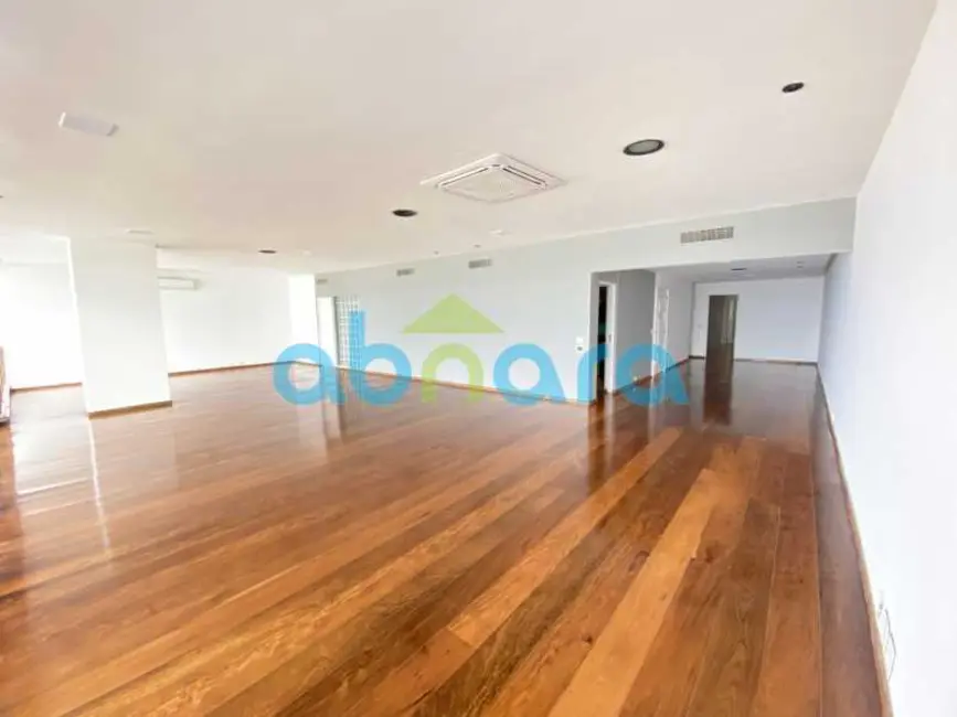 Apartamento com 4 quartos à venda, 350m2 em Rio De Janeiro - RJ - imagem 5 Foto 5 de Apartamento com 4 quartos à venda, 350m2 em Rio De Janeiro - RJ