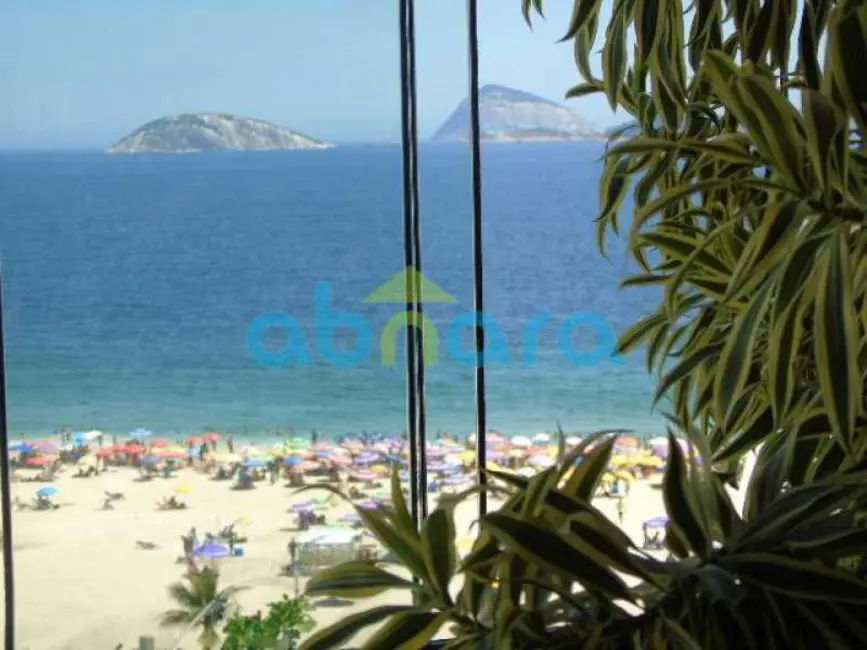 Foto 2 de Apartamento com 4 quartos à venda, 250m2 em Rio De Janeiro - RJ