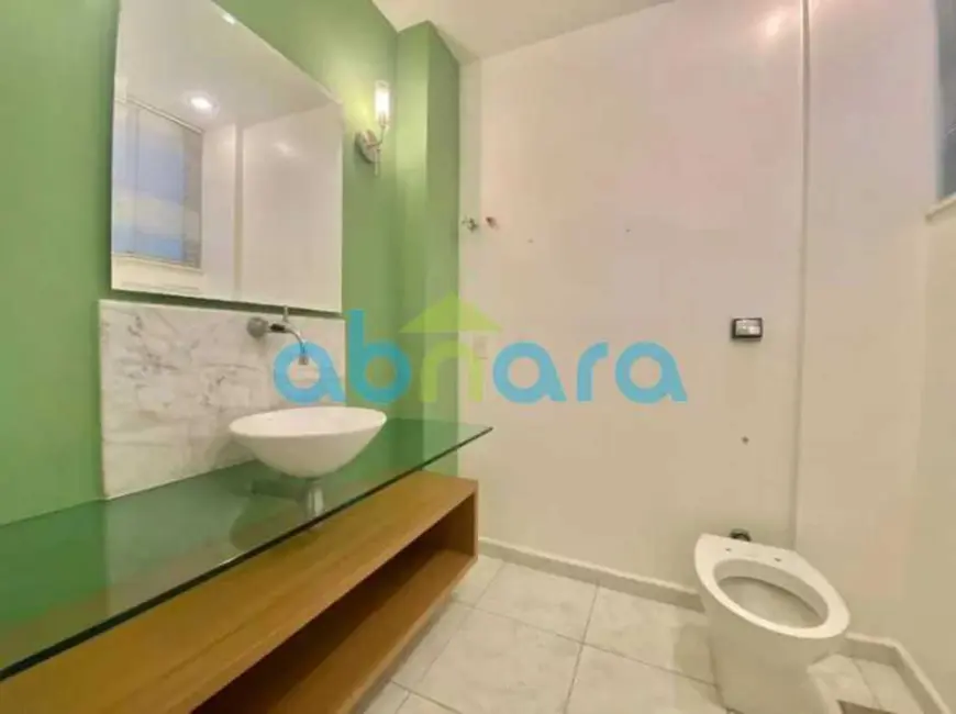 Apartamento com 4 quartos à venda, 201m2 em Rio De Janeiro - RJ - imagem 6 Foto 6 de Apartamento com 4 quartos à venda, 201m2 em Rio De Janeiro - RJ