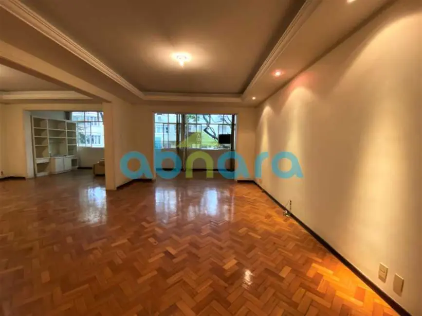 Foto 1 de Apartamento com 4 quartos à venda, 316m2 em Rio De Janeiro - RJ