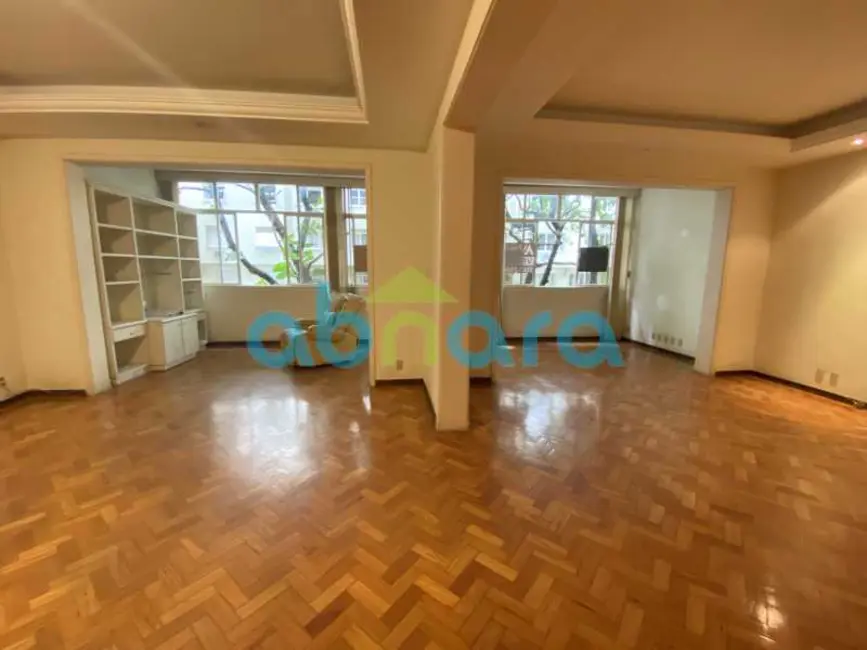 Foto 3 de Apartamento com 4 quartos à venda, 316m2 em Rio De Janeiro - RJ