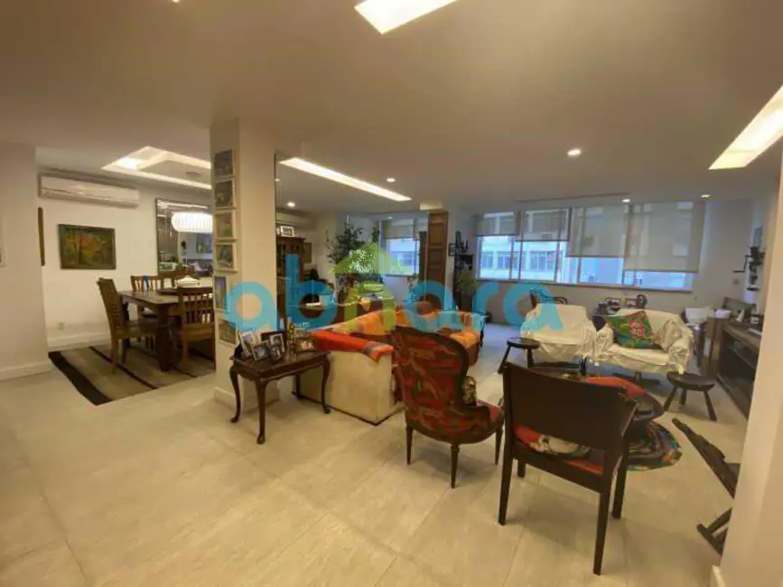 Foto 1 de Apartamento com 4 quartos à venda, 200m2 em Rio De Janeiro - RJ