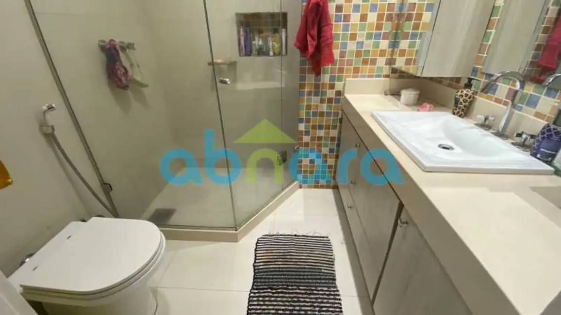 Foto 9 de Apartamento com 4 quartos à venda, 200m2 em Rio De Janeiro - RJ