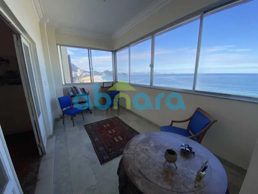 Apartamento com 4 quartos à venda, 235m2 em Rio De Janeiro - RJ - imagem 6 Foto 6 de Apartamento com 4 quartos à venda, 235m2 em Rio De Janeiro - RJ