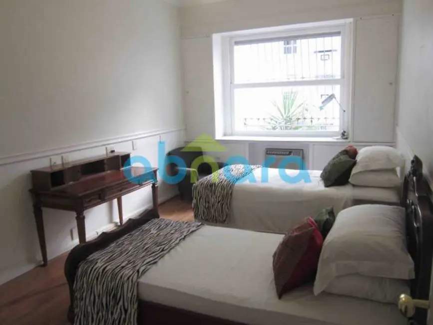 Foto 7 de Apartamento com 4 quartos à venda, 330m2 em Rio De Janeiro - RJ