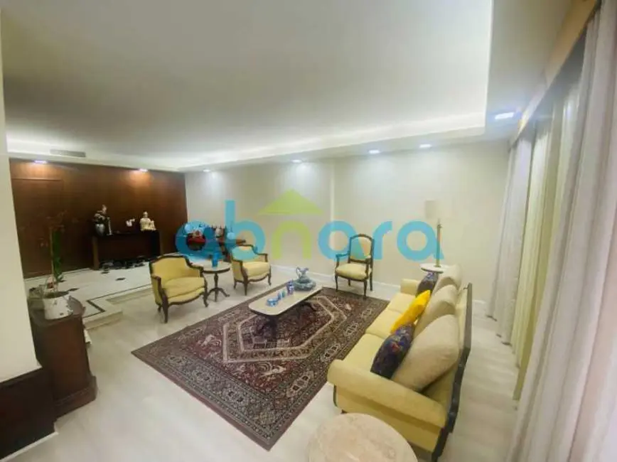 Foto 2 de Apartamento com 4 quartos à venda, 330m2 em Rio De Janeiro - RJ