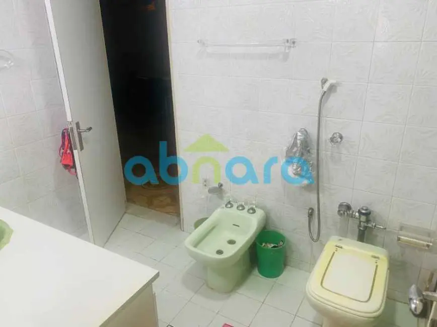 Foto 9 de Apartamento com 4 quartos à venda, 330m2 em Rio De Janeiro - RJ