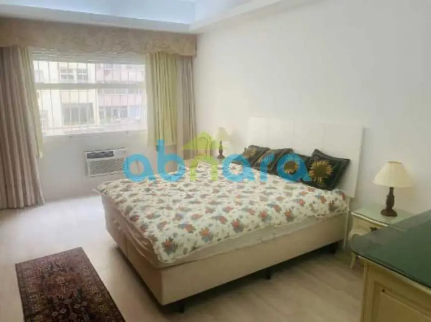 Foto 8 de Apartamento com 4 quartos à venda, 330m2 em Rio De Janeiro - RJ