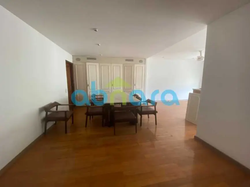 Foto 8 de Apartamento com 4 quartos à venda, 360m2 em Rio De Janeiro - RJ