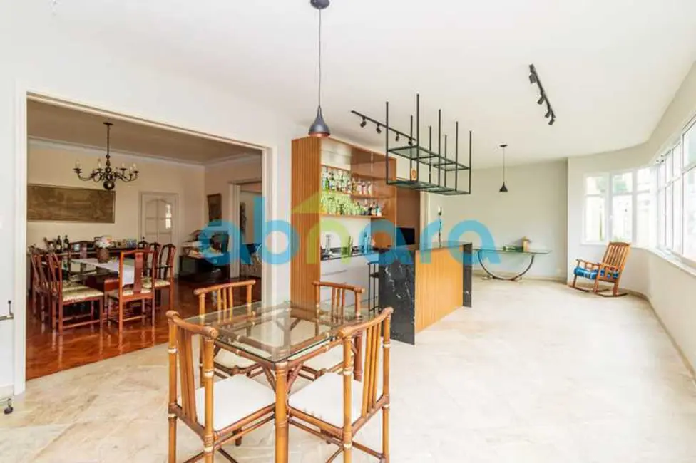 Foto 2 de Apartamento com 4 quartos à venda, 310m2 em Rio De Janeiro - RJ