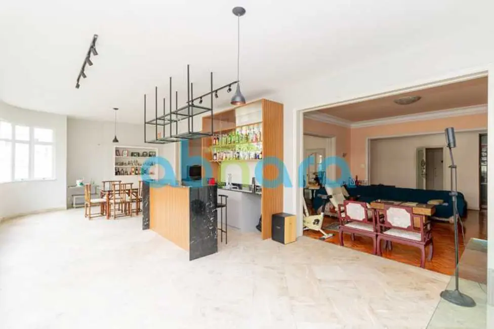 Foto 3 de Apartamento com 4 quartos à venda, 310m2 em Rio De Janeiro - RJ