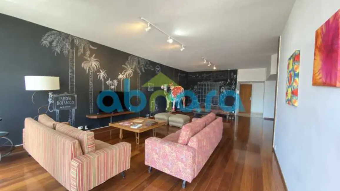 Foto 8 de Apartamento com 4 quartos à venda, 250m2 em Rio De Janeiro - RJ