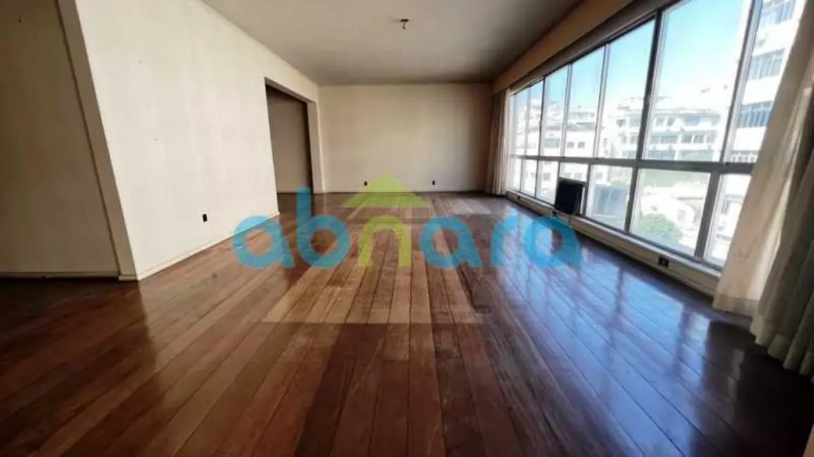 Foto 4 de Apartamento com 4 quartos à venda, 300m2 em Rio De Janeiro - RJ
