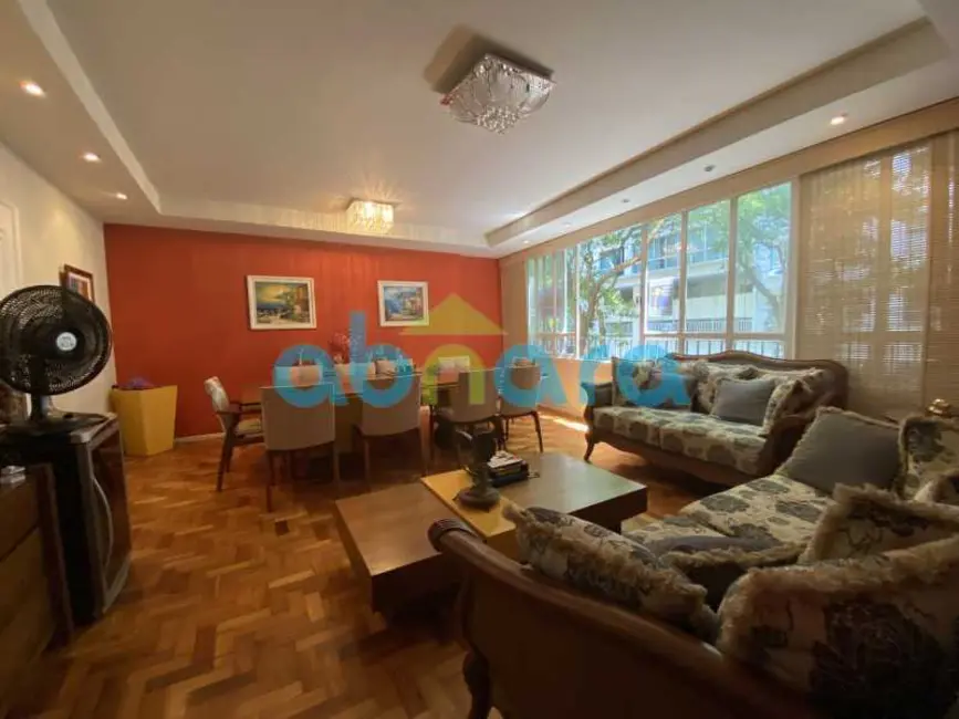 Apartamento com 4 quartos à venda, 210m2 em Rio De Janeiro - RJ - imagem 6 Foto 6 de Apartamento com 4 quartos à venda, 210m2 em Rio De Janeiro - RJ