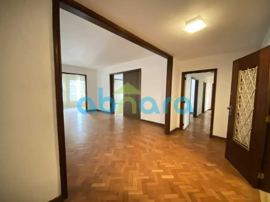 Foto 3 de Apartamento com 4 quartos à venda, 290m2 em Rio De Janeiro - RJ