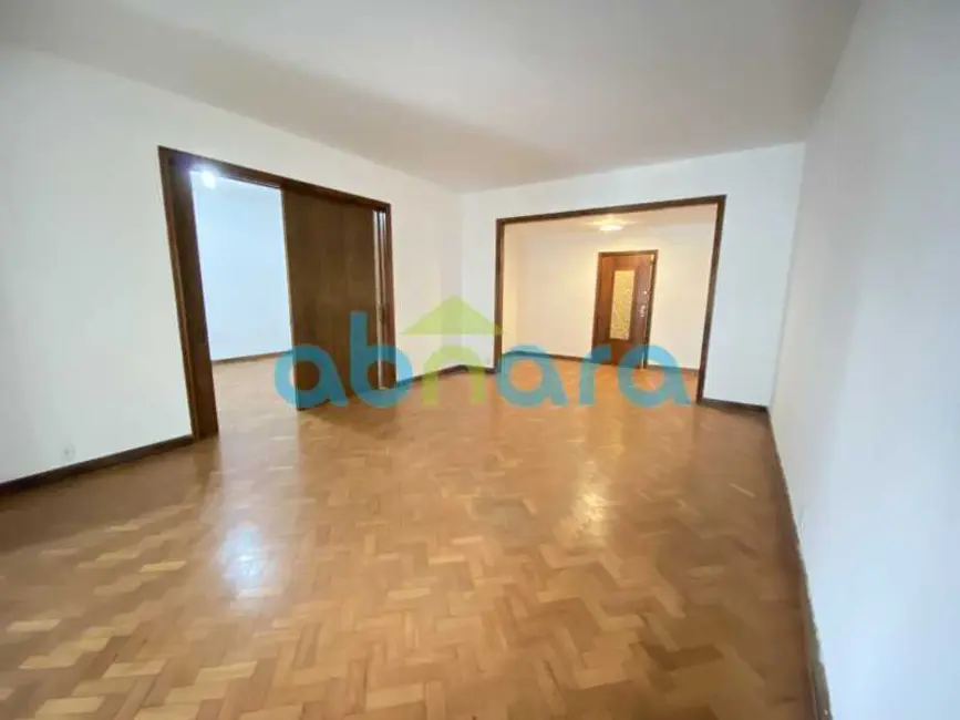 Foto 1 de Apartamento com 4 quartos à venda, 290m2 em Rio De Janeiro - RJ