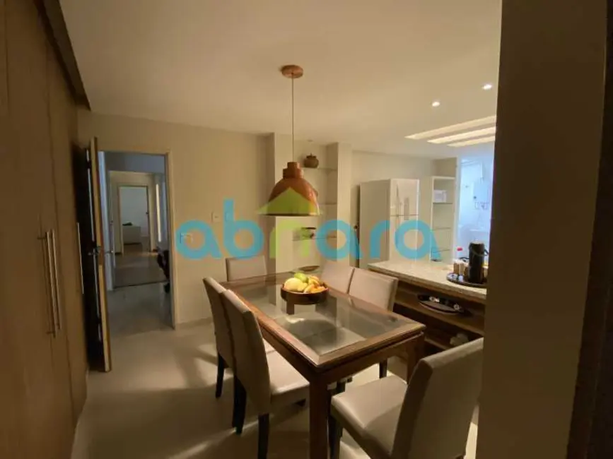 Foto 2 de Apartamento com 4 quartos à venda, 285m2 em Rio De Janeiro - RJ