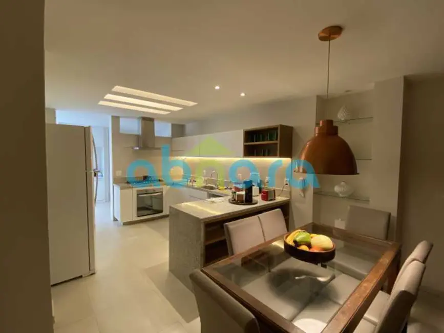 Foto 3 de Apartamento com 4 quartos à venda, 285m2 em Rio De Janeiro - RJ
