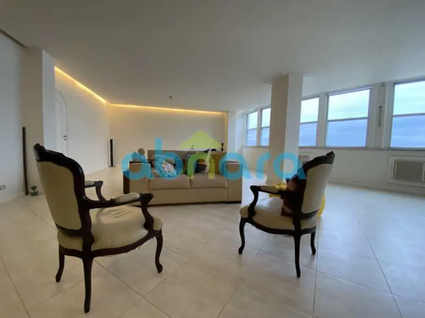 Foto 5 de Apartamento com 4 quartos à venda, 250m2 em Rio De Janeiro - RJ