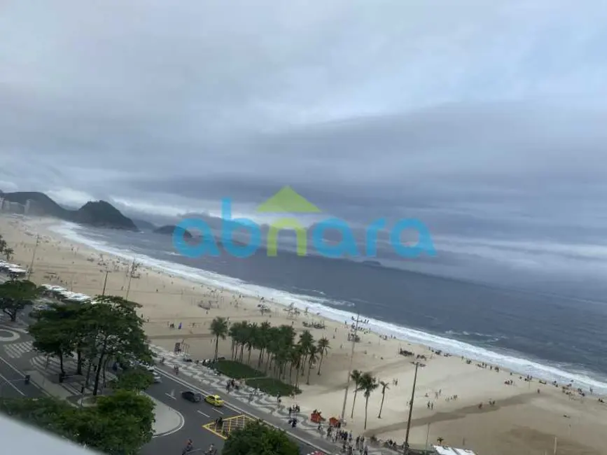 Foto 2 de Apartamento com 4 quartos à venda, 250m2 em Rio De Janeiro - RJ