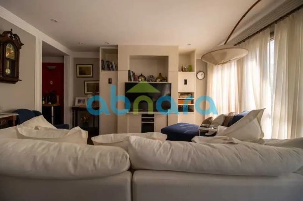 Foto 3 de Apartamento com 4 quartos à venda, 228m2 em Rio De Janeiro - RJ