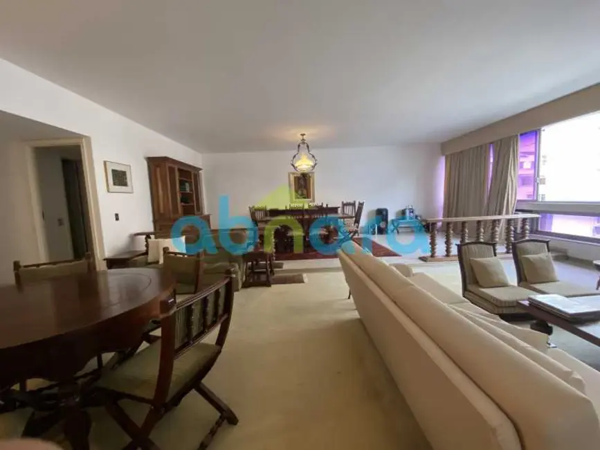 Foto 4 de Apartamento com 4 quartos à venda, 240m2 em Rio De Janeiro - RJ