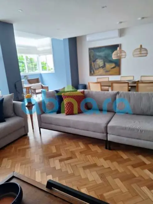 Foto 1 de Apartamento com 4 quartos à venda, 260m2 em Rio De Janeiro - RJ