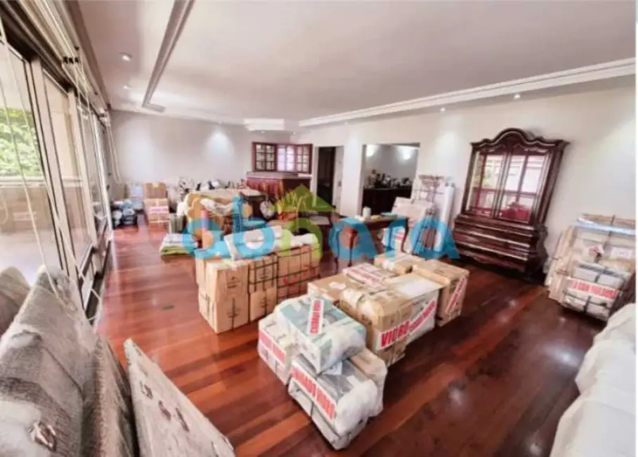 Apartamento com 4 quartos à venda, 277m2 em Rio De Janeiro - RJ - imagem 4 Foto 4 de Apartamento com 4 quartos à venda, 277m2 em Rio De Janeiro - RJ