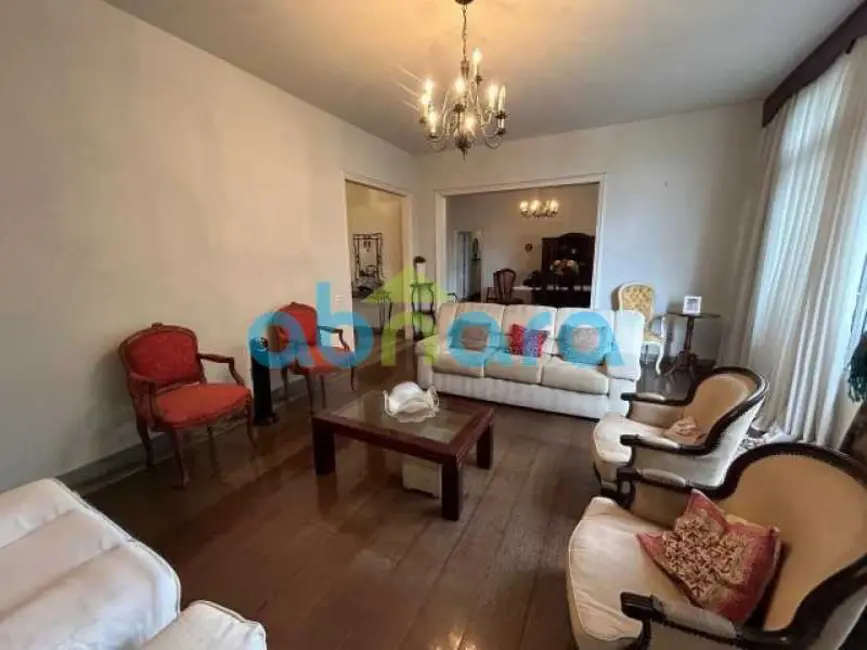 Foto 3 de Apartamento com 4 quartos à venda, 230m2 em Rio De Janeiro - RJ