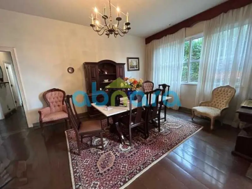 Foto 1 de Apartamento com 4 quartos à venda, 230m2 em Rio De Janeiro - RJ