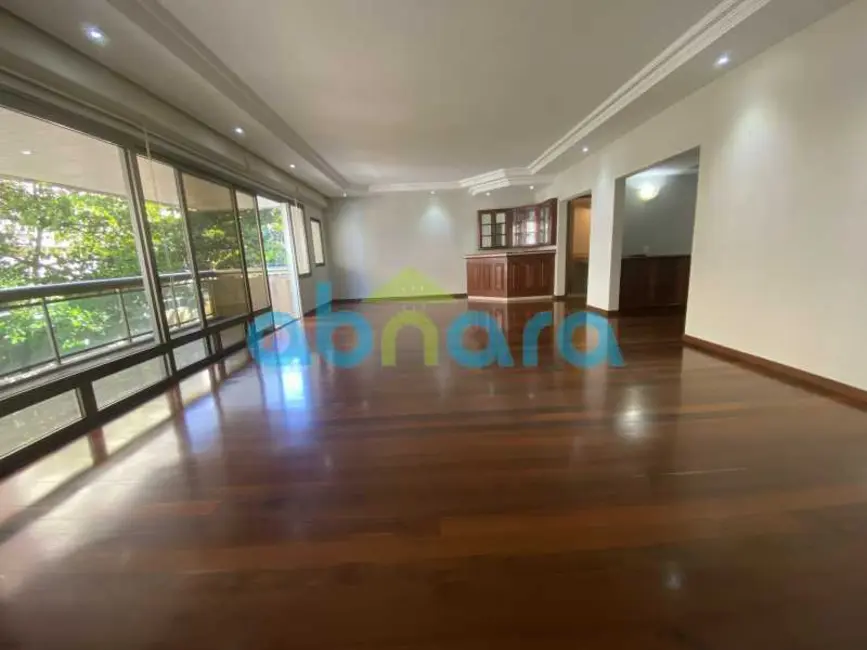 Foto 1 de Apartamento com 4 quartos à venda, 270m2 em Rio De Janeiro - RJ