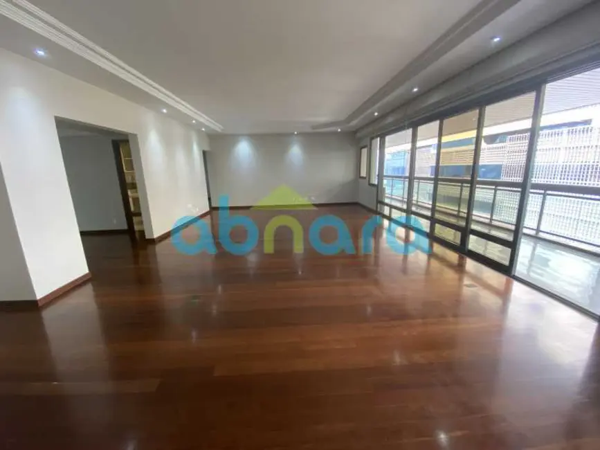 Foto 2 de Apartamento com 4 quartos à venda, 270m2 em Rio De Janeiro - RJ