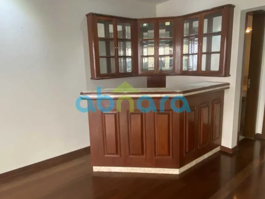 Foto 3 de Apartamento com 4 quartos à venda, 270m2 em Rio De Janeiro - RJ