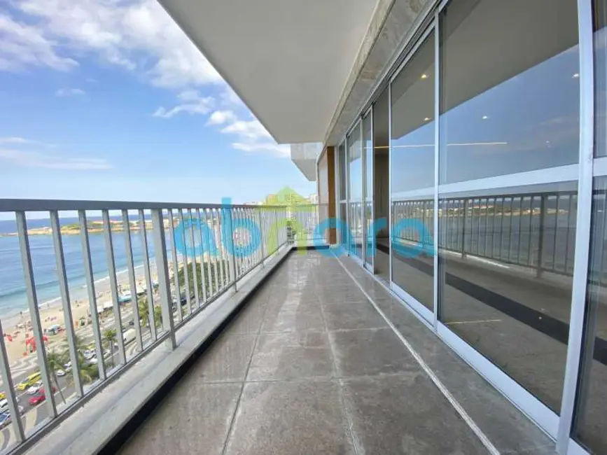 Apartamento com 4 quartos à venda, 220m2 em Rio De Janeiro - RJ - imagem 3 Foto 3 de Apartamento com 4 quartos à venda, 220m2 em Rio De Janeiro - RJ