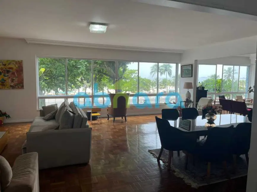 Apartamento com 4 quartos à venda, 290m2 em Rio De Janeiro - RJ - imagem 9 Foto 9 de Apartamento com 4 quartos à venda, 290m2 em Rio De Janeiro - RJ