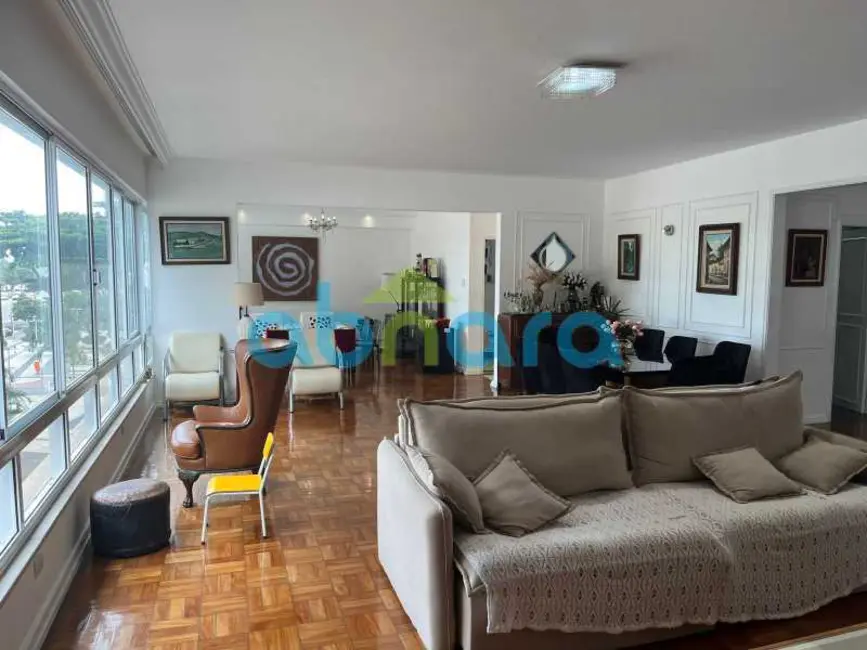 Apartamento com 4 quartos à venda, 290m2 em Rio De Janeiro - RJ - imagem 1 Foto 1 de Apartamento com 4 quartos à venda, 290m2 em Rio De Janeiro - RJ