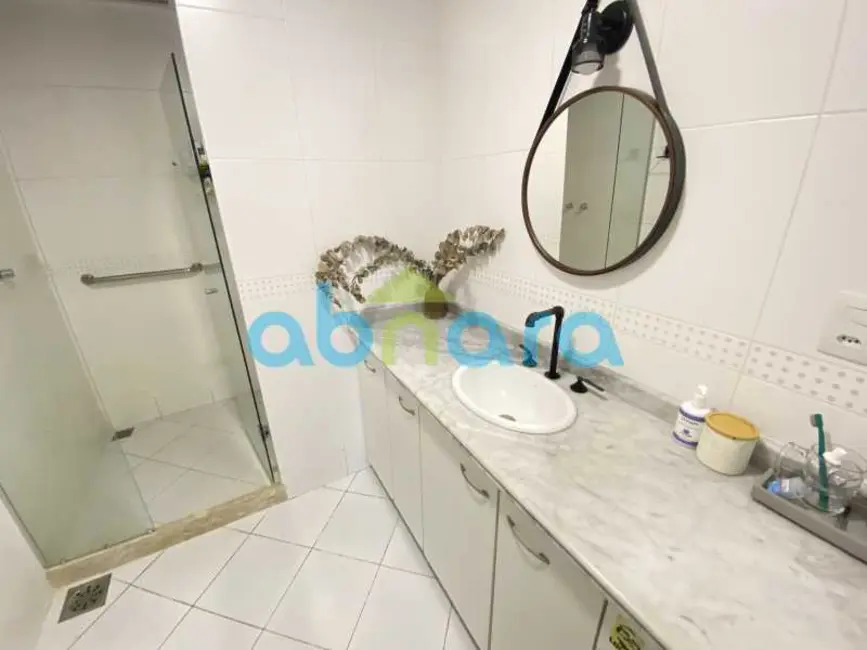 Foto 8 de Apartamento com 4 quartos à venda, 155m2 em Rio De Janeiro - RJ