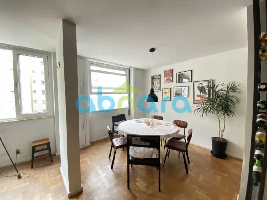 Foto 3 de Apartamento com 4 quartos à venda, 155m2 em Rio De Janeiro - RJ