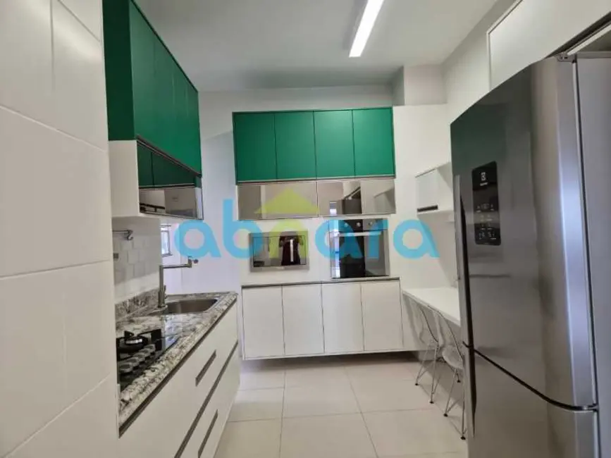 Foto 7 de Apartamento com 4 quartos à venda, 205m2 em Rio De Janeiro - RJ