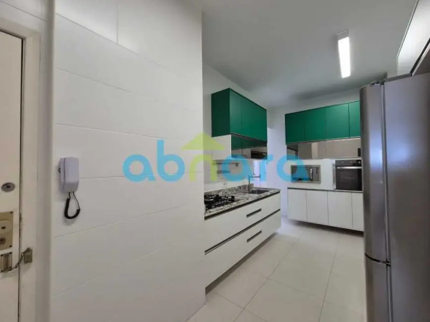 Foto 5 de Apartamento com 4 quartos à venda, 205m2 em Rio De Janeiro - RJ