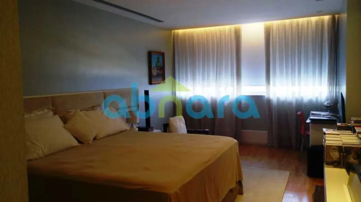 Foto 9 de Apartamento com 5 quartos à venda, 540m2 em Rio De Janeiro - RJ