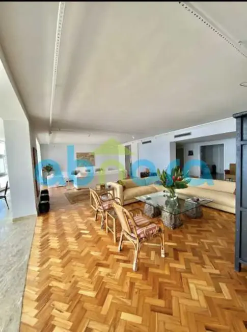 Foto 5 de Apartamento com 5 quartos à venda, 560m2 em Rio De Janeiro - RJ