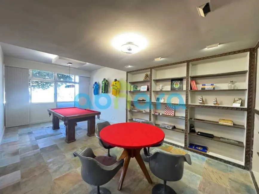 Foto 6 de Apartamento com 5 quartos à venda, 720m2 em Rio De Janeiro - RJ