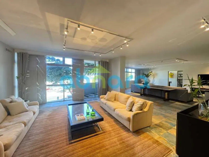 Foto 9 de Apartamento com 5 quartos à venda, 720m2 em Rio De Janeiro - RJ
