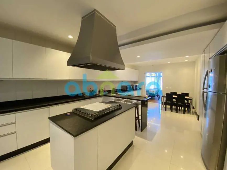 Foto 6 de Apartamento com 7 quartos à venda, 560m2 em Rio De Janeiro - RJ